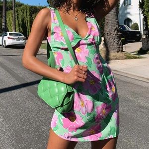 Princess Polly - QUINCY MINI DRESS GREEN / PINK FLORAL (NWT)